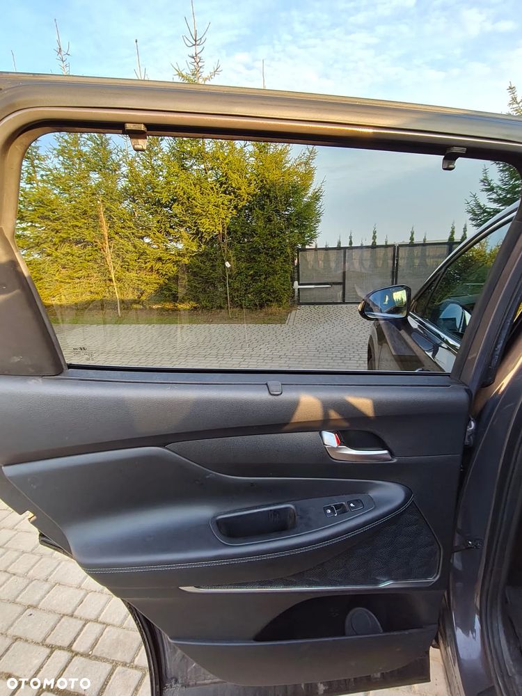 Hyundai Santa Fe 1.6 T-GDI HEV Executive 4WD - 18