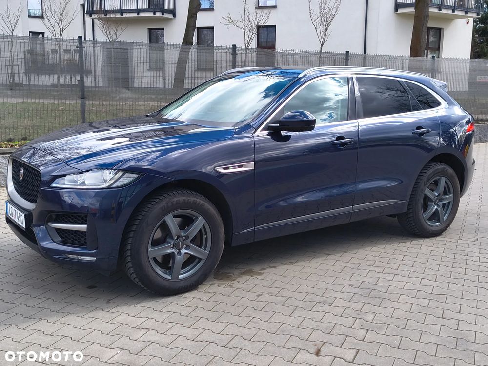 Jaguar F-Pace - 16