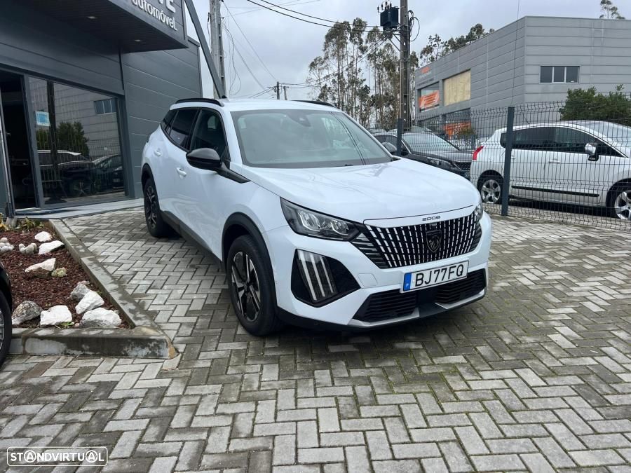Peugeot 2008 1.2 PureTech Allure - 5