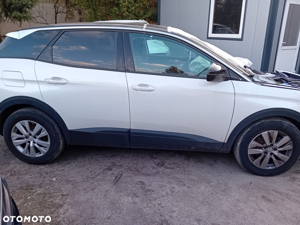 Peugeot 3008 1.2 PureTech GT S&S EAT8 - 6