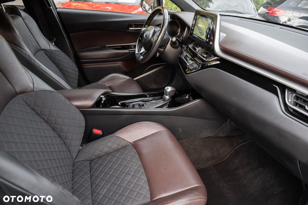 Toyota C-HR 1.8 Hybrid Dynamic - 30