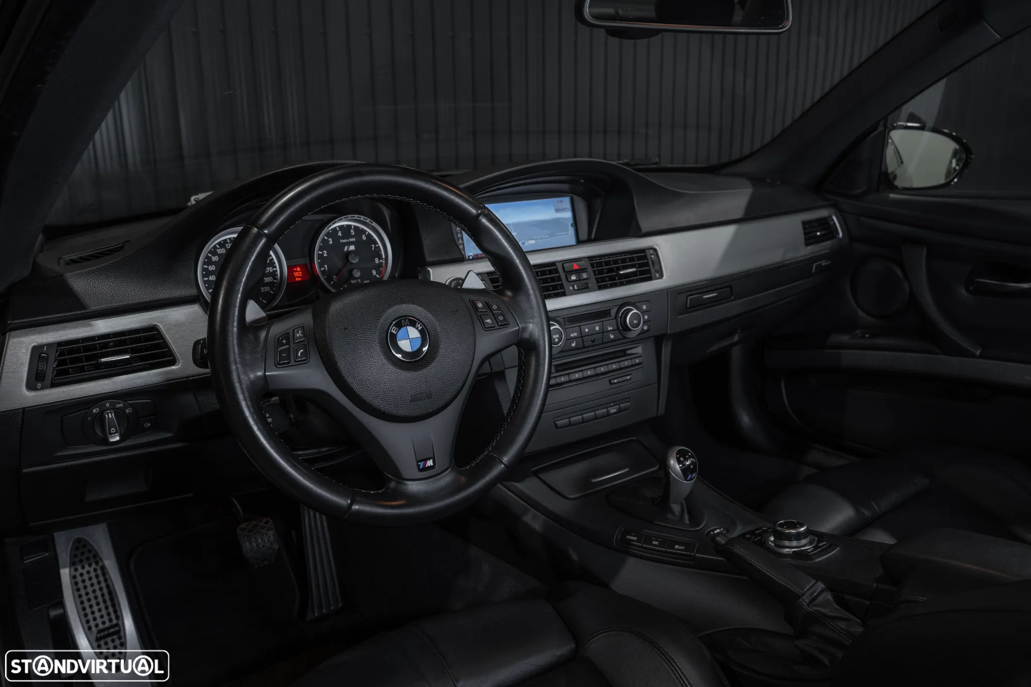 BMW M3 Auto - 23