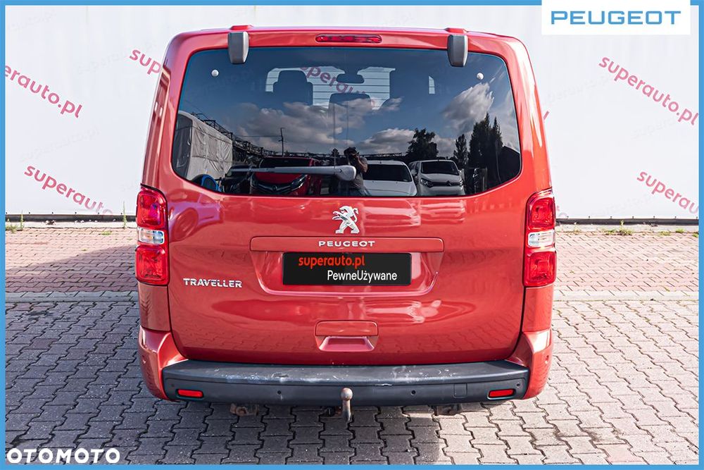 Peugeot Traveller - 13