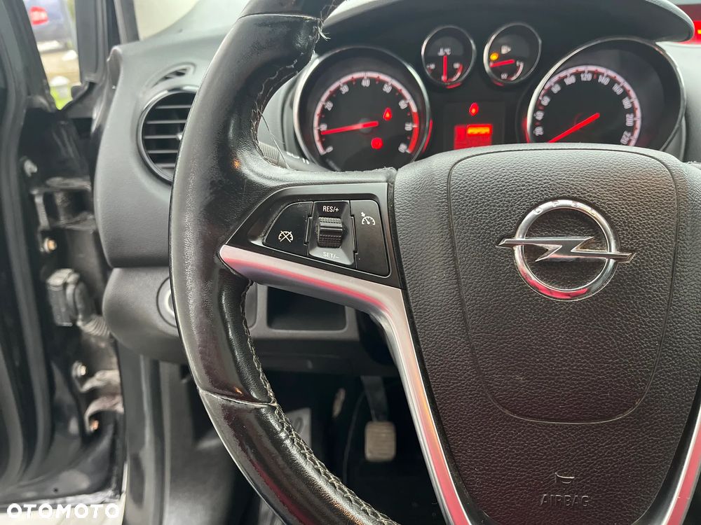 Opel Meriva 1.4 Essentia - 26