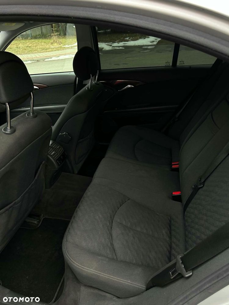 Mercedes-Benz Klasa E 320 CDI Classic - 9