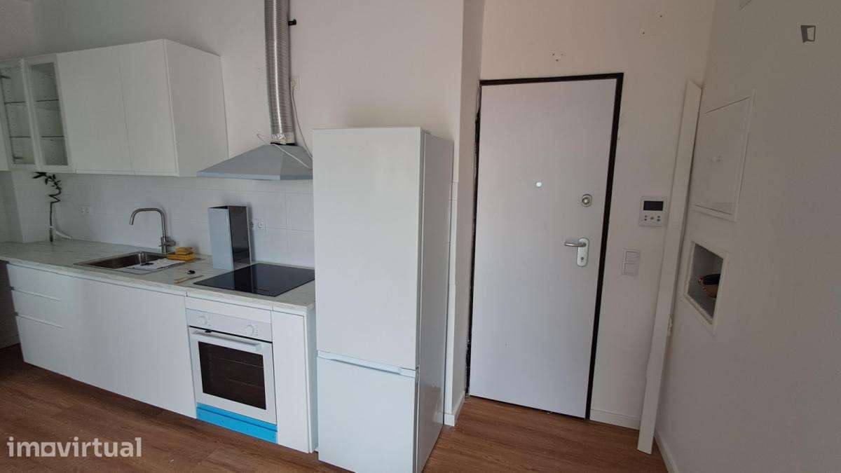 Apartamento com 1 quartos - localizado em Saldanha Lisbon - Grande imagem: 2/8