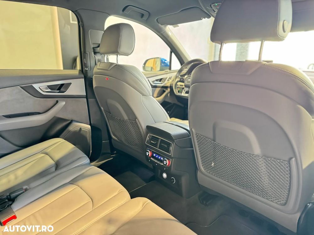Audi Q7 - 14