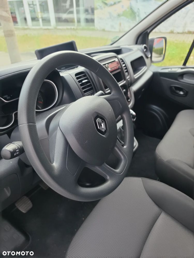Renault Trafic - 6