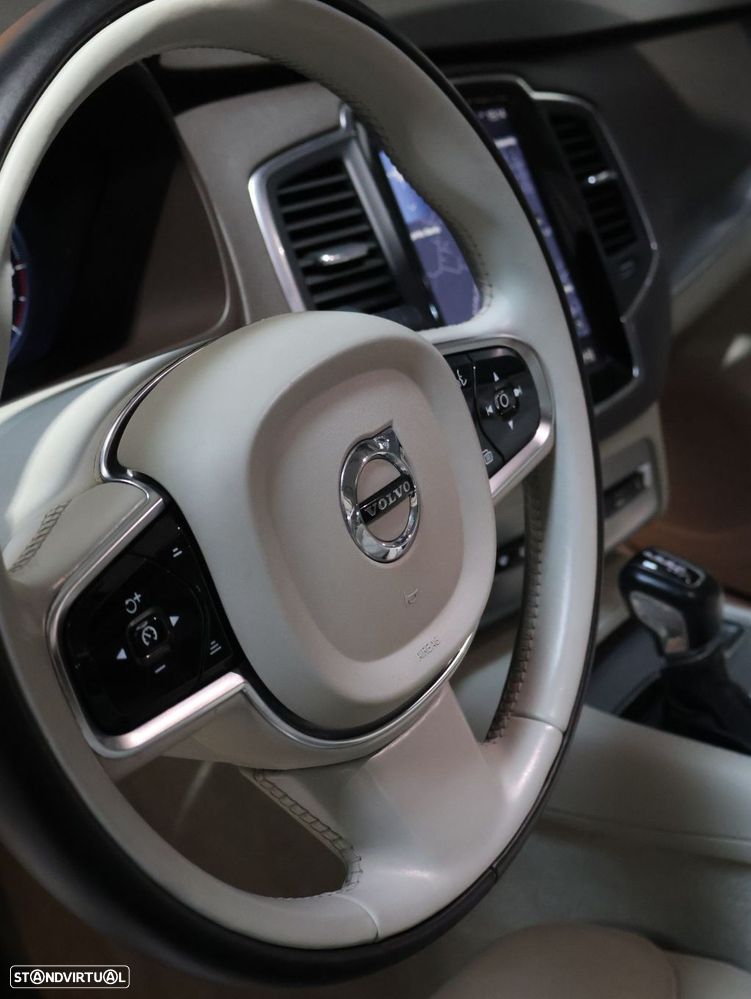 Volvo XC 90 2.0 D4 Momentum - 24