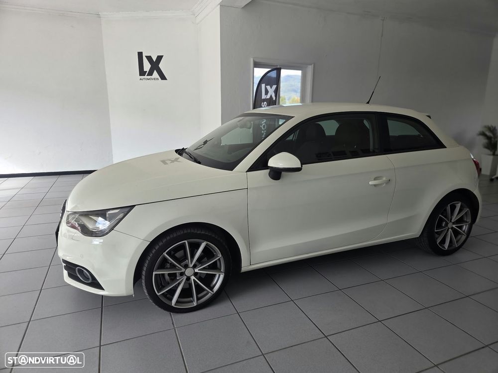 Audi A1 2011 photo 5