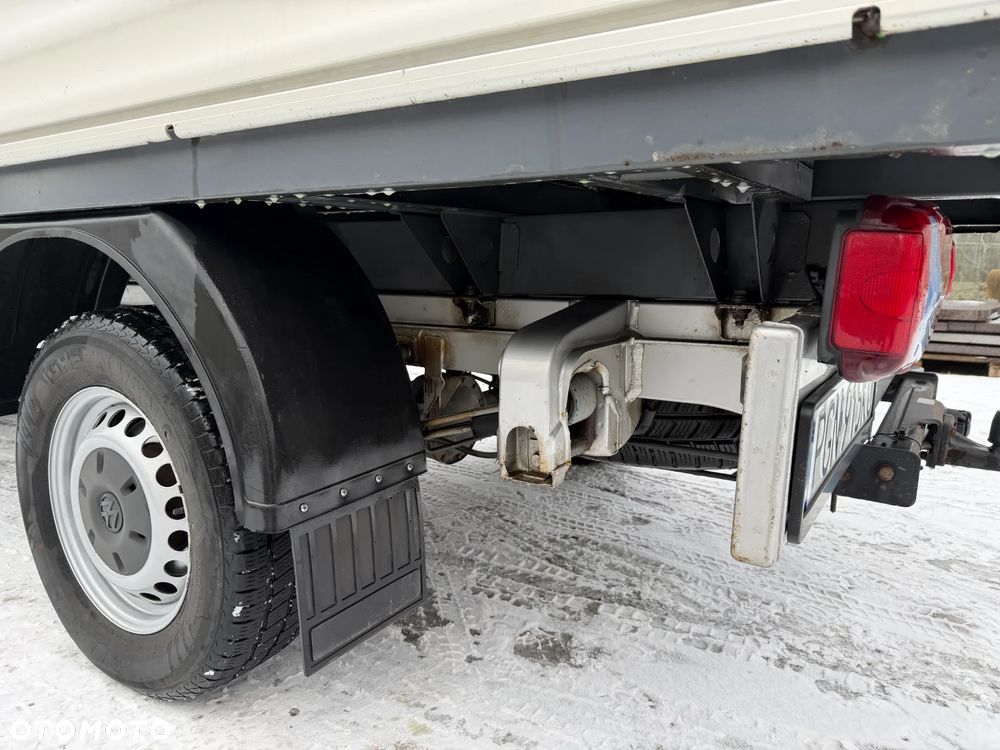 Volkswagen CRAFTER - 12