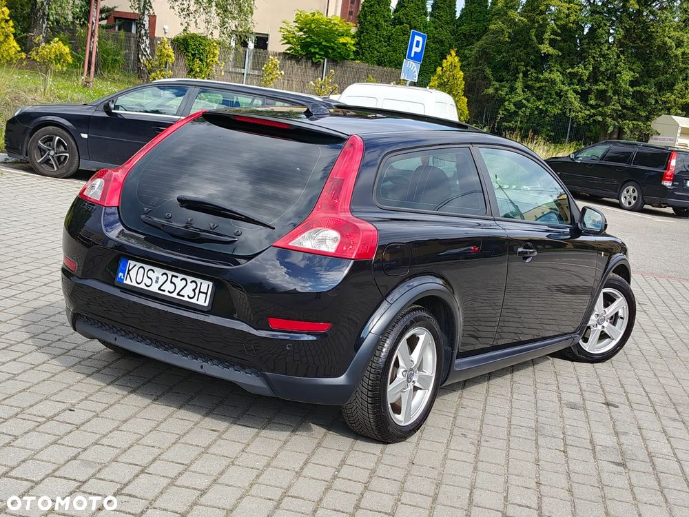 Volvo C30 2.0 R-Design - 4