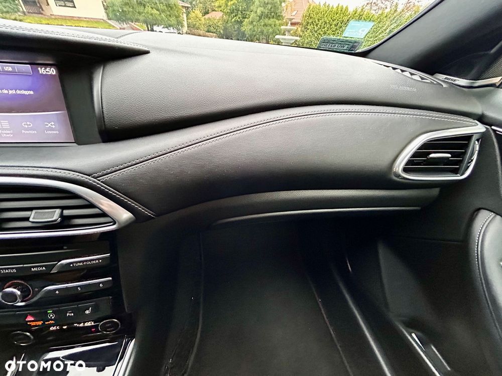 Infiniti Q30 1.6t Sport 7DCT - 14