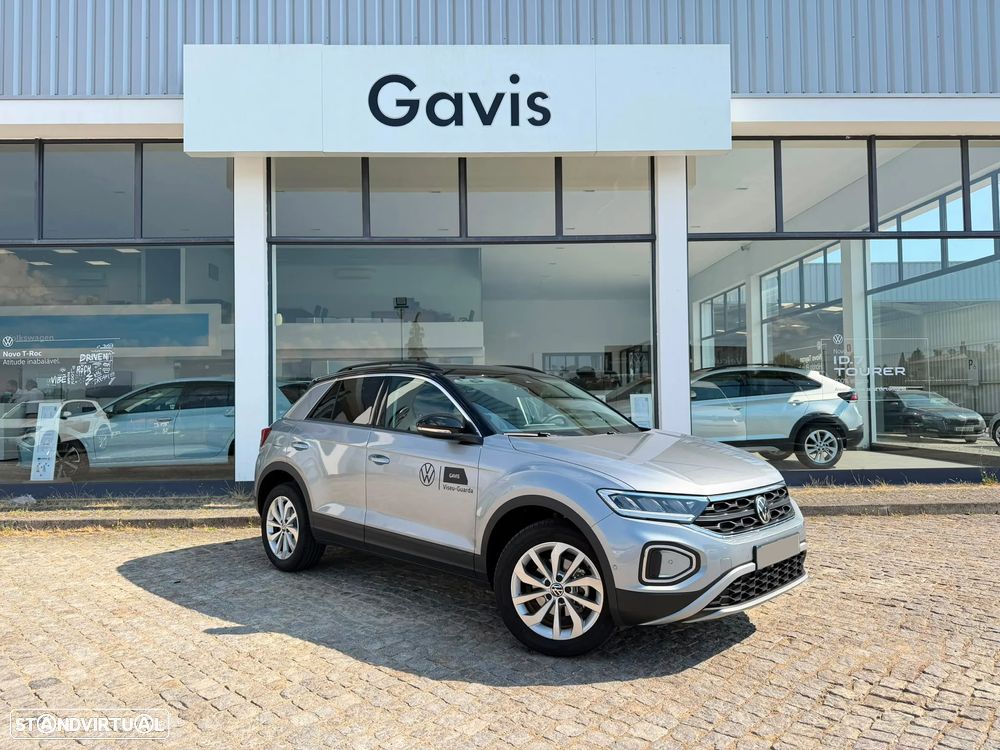 VW T-Roc 1.5 TSI Urban DSG - 2