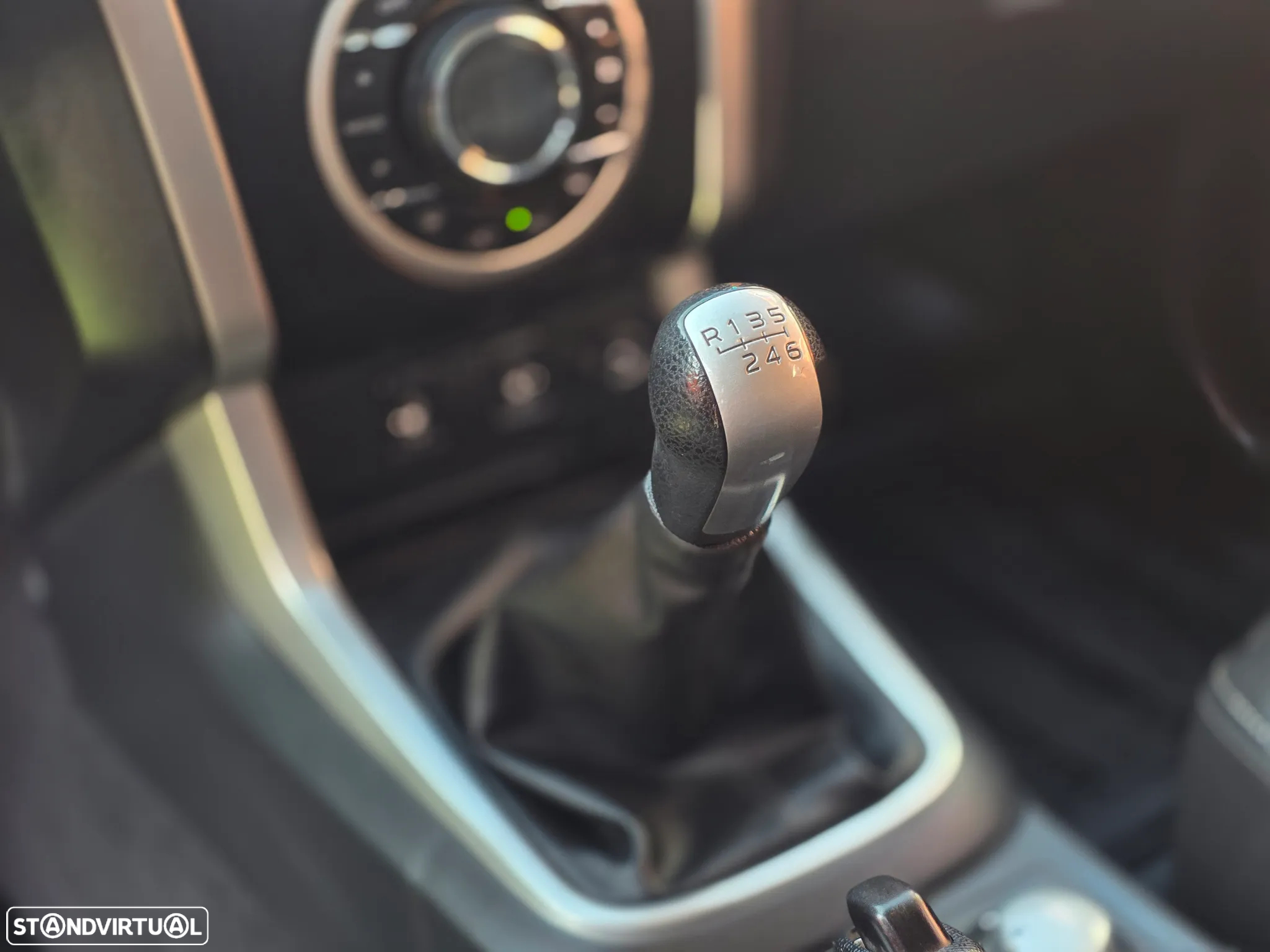 Isuzu D-Max 2.5 DTi CD 4WD LS Sport Edition - 18