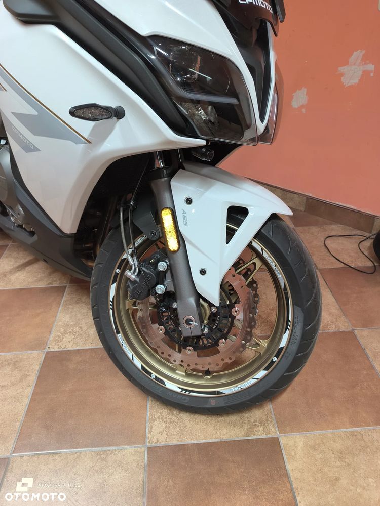 CFMoto 650 MT - 24