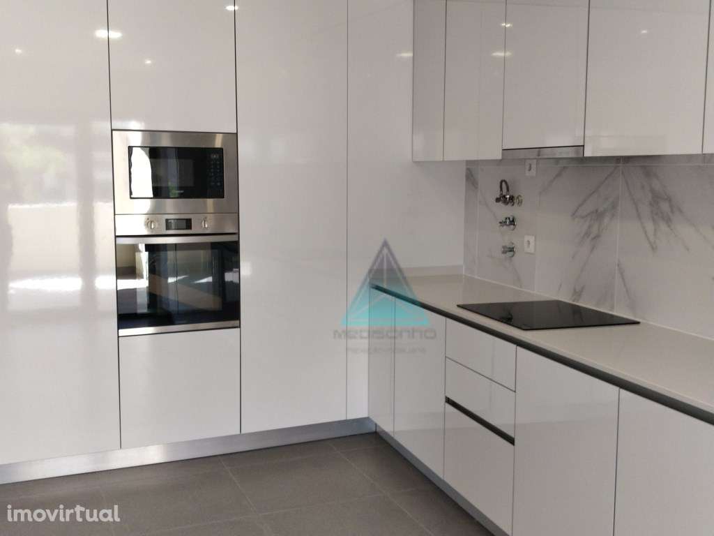 Apartamento T3 (duplex) novo em construção - Quinta da Fábrica - Va... - Grande imagem: 2/12