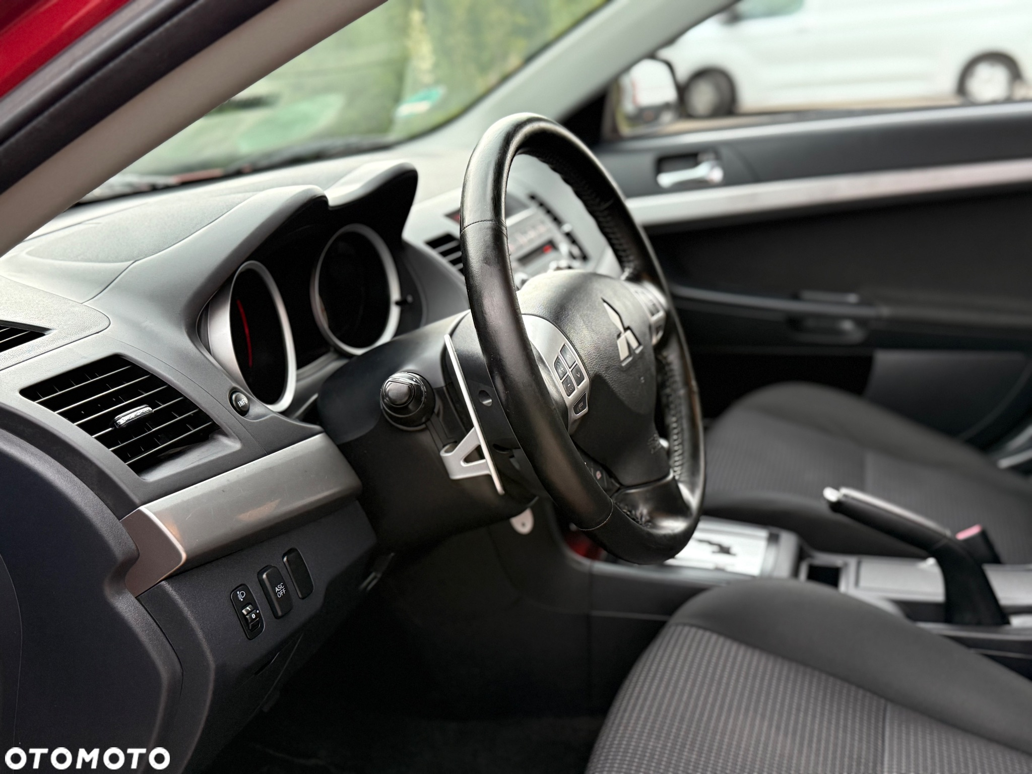 Mitsubishi Lancer 1.8 Invite CVT - 12