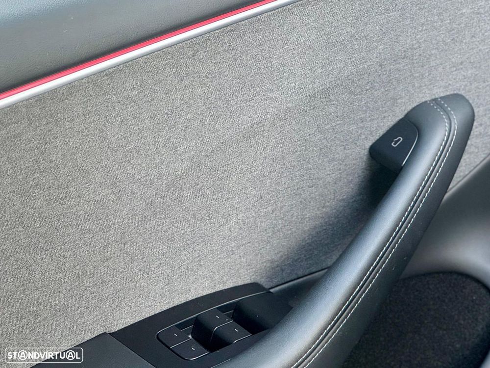 Tesla Model 3 Tração Traseira Premium - 54