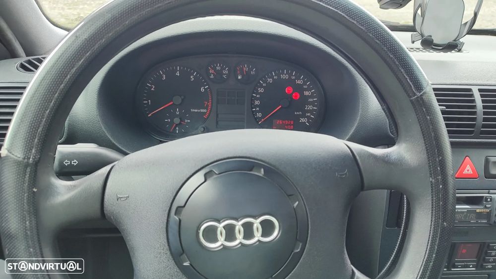Audi A3 1.6 - 16