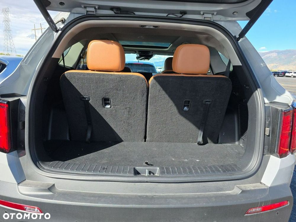 Kia Sorento - 13