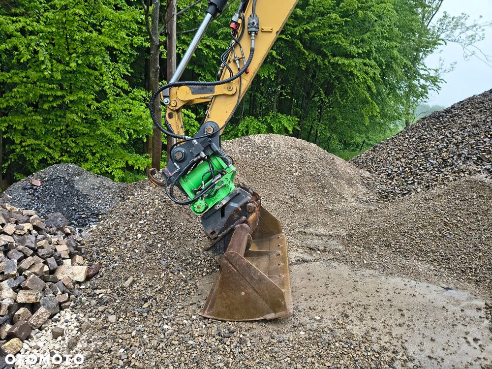 Caterpillar M313D - 10