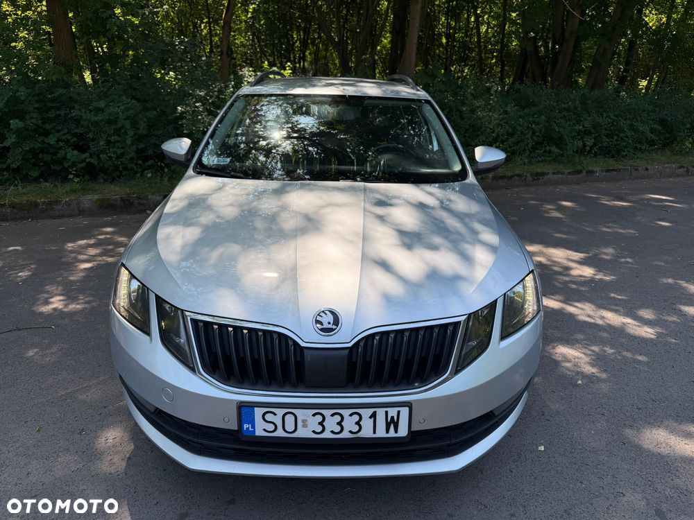 Skoda Octavia 1.6 TDI Ambition - 2