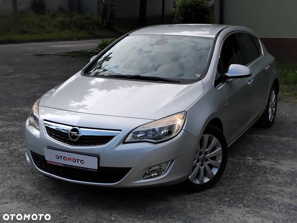 Opel Astra 1.4 Turbo 150 Jahre - 27