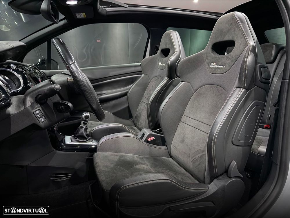 DS DS3 1.6 THP Performance - 15