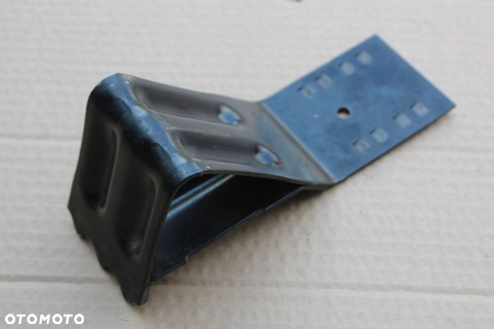 Klin pod koło BMW e30 e32 e34 e36 oryginał - 2
