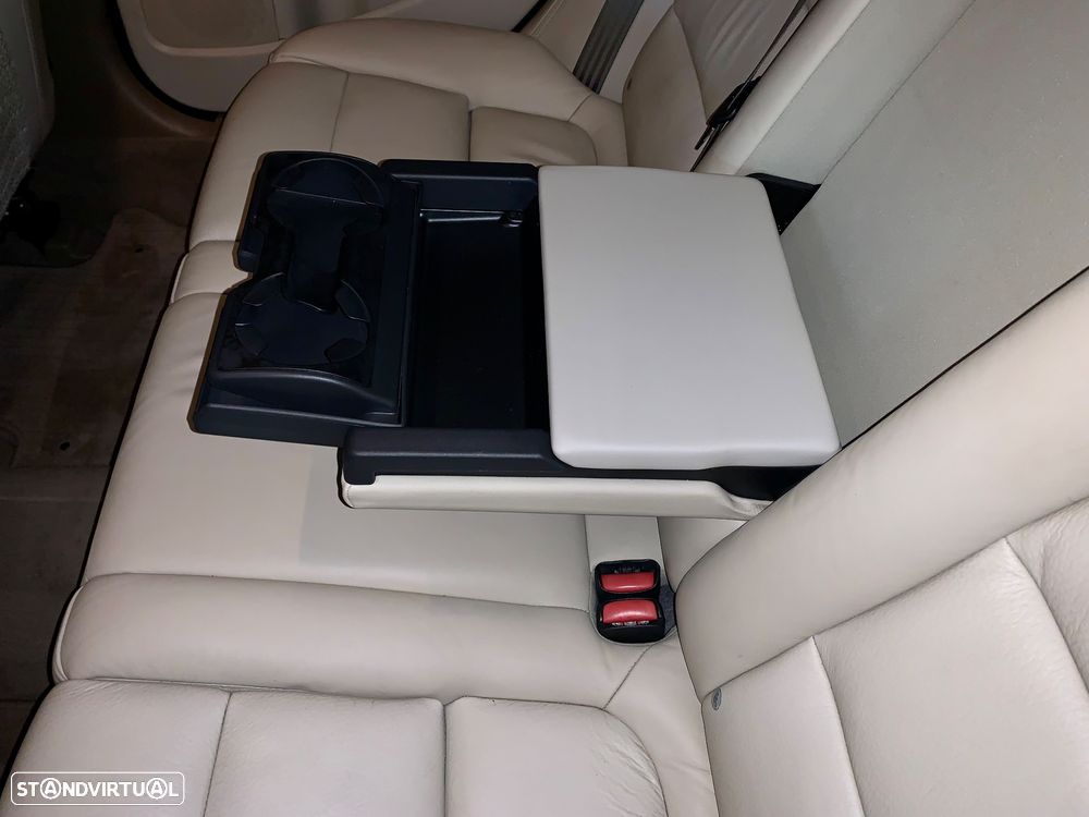 Volvo XC 70 2.0 D4 Momentum Start/Stop - 17