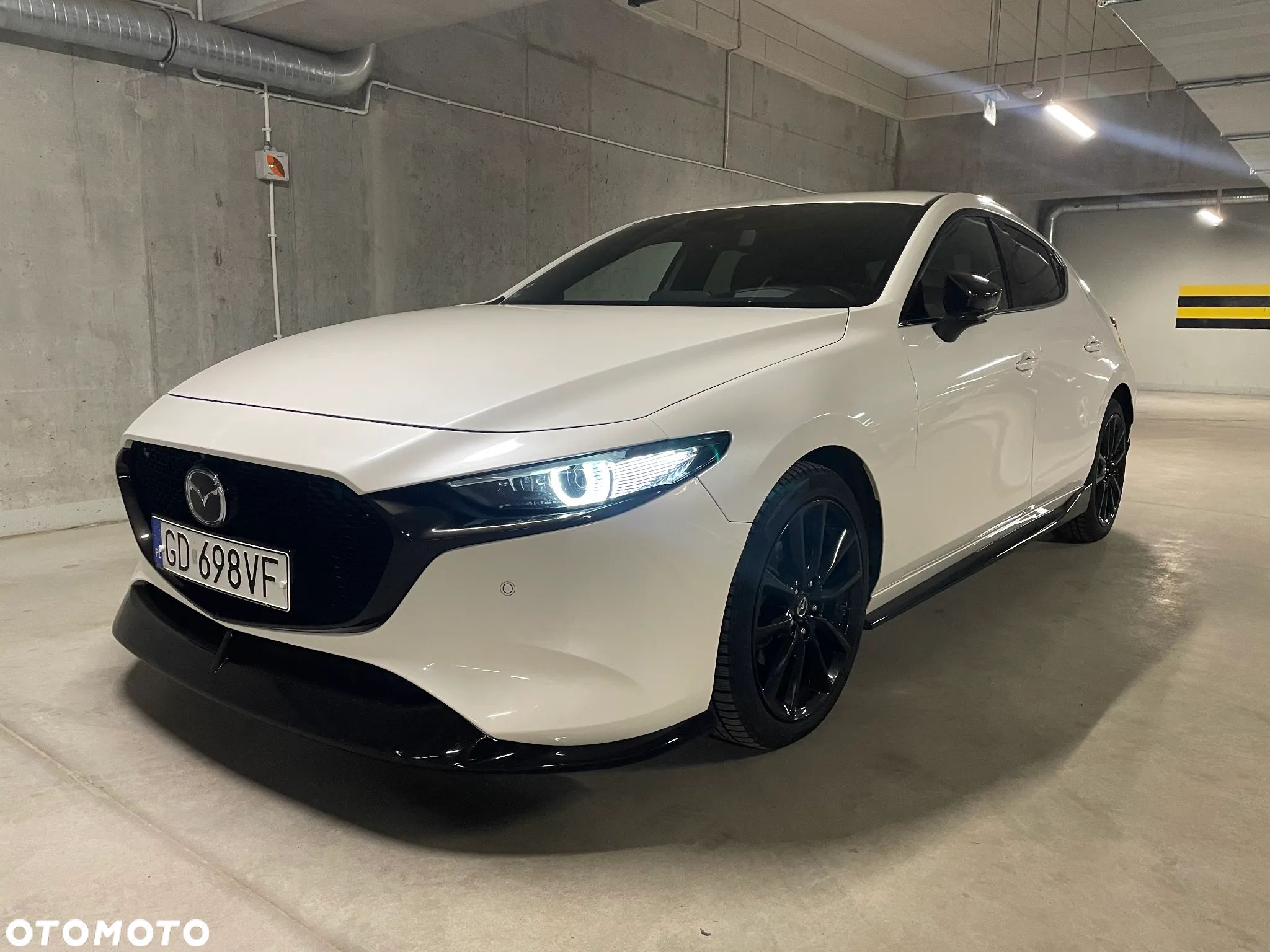 Mazda 3 - 1