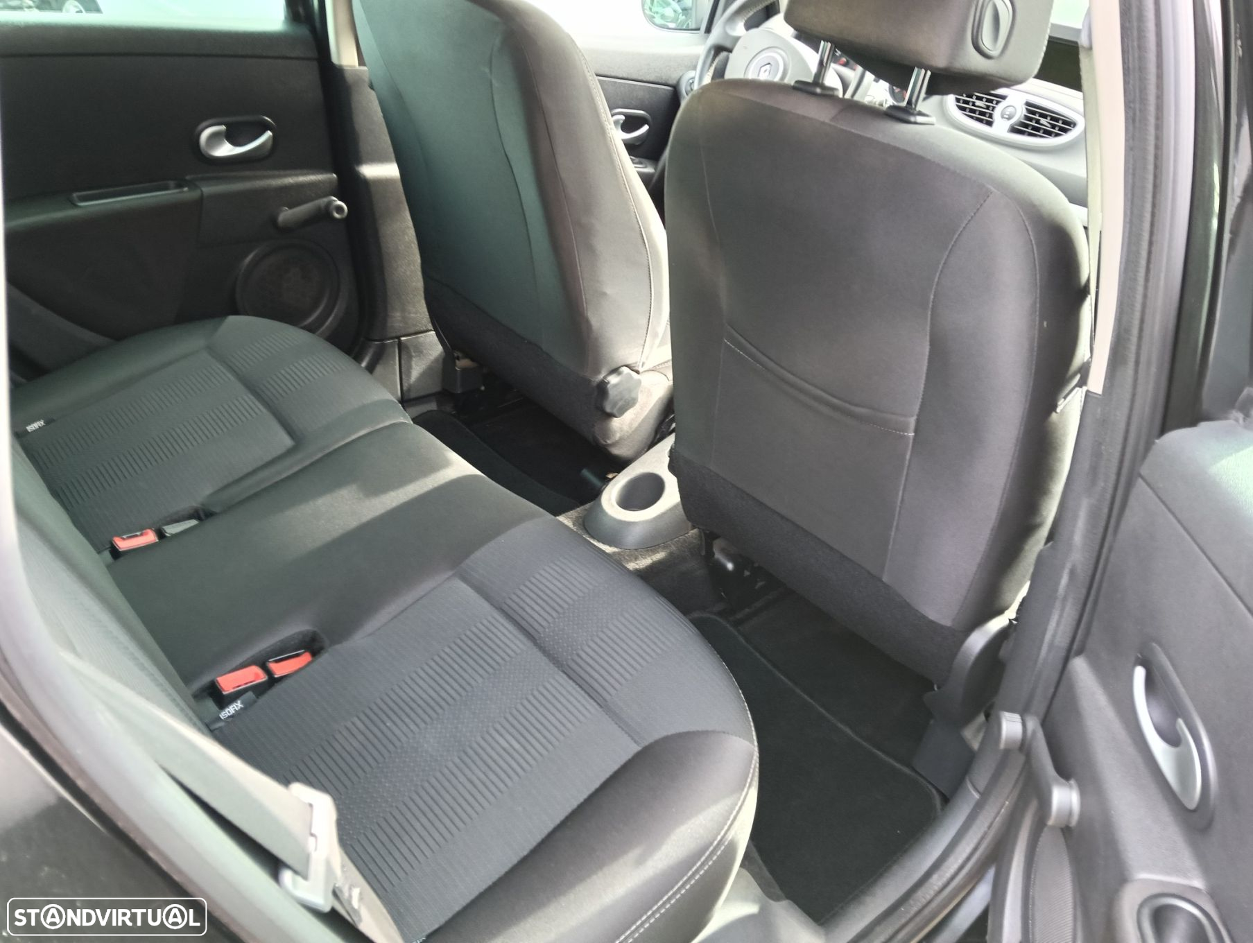 Renault Clio 1.2 TCE Dynamique S - 18