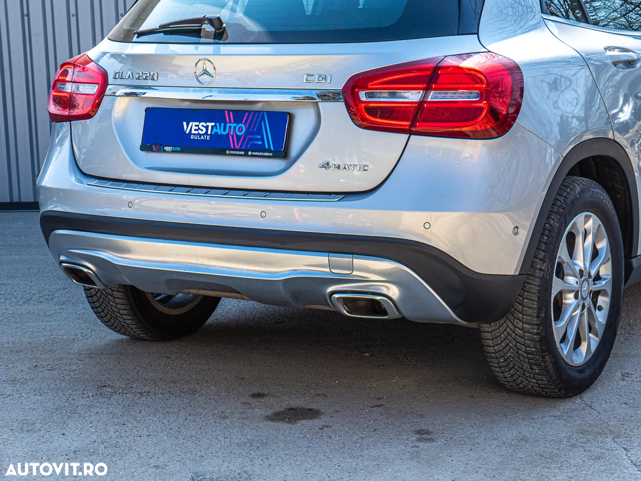 Mercedes-Benz GLA 220 CDI 4Matic 7G-DCT - 21