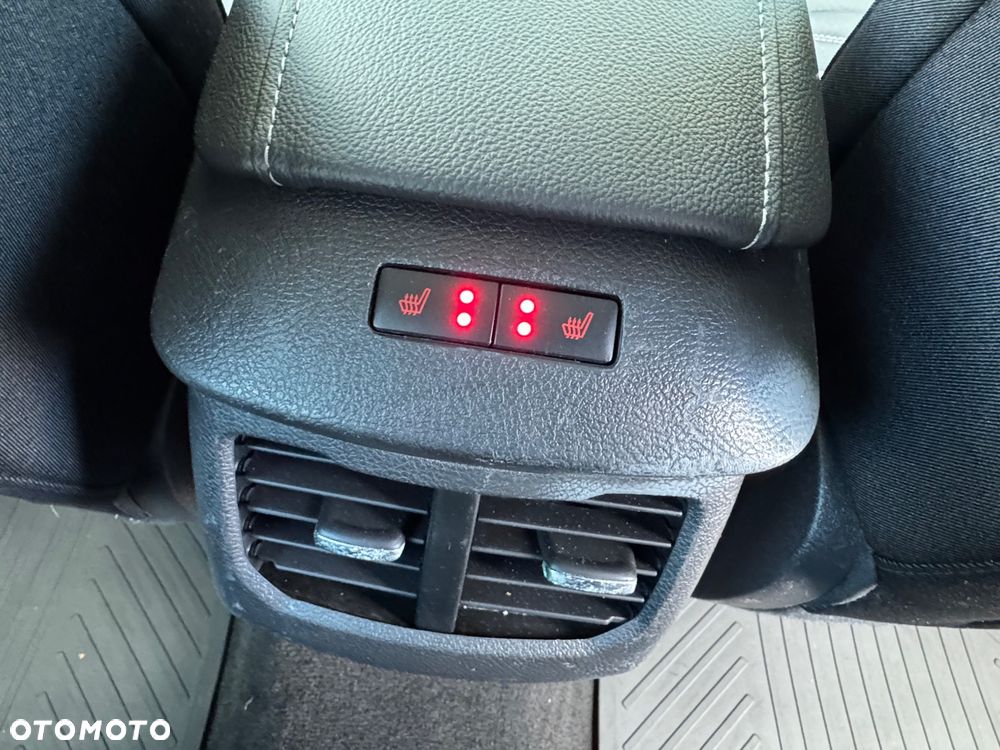 Ford Mondeo 1.5 EcoBoost STart-Stopp Autom Business Edition - 13