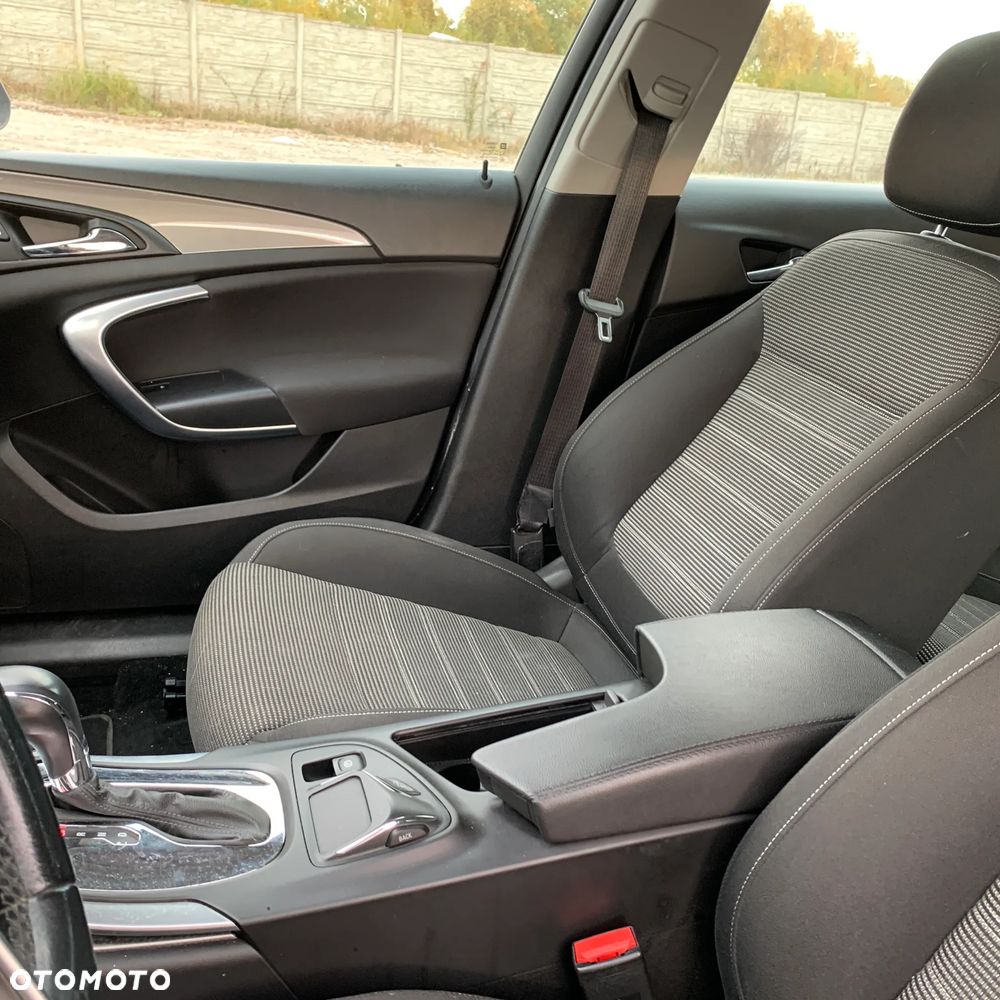 Opel Insignia - 24