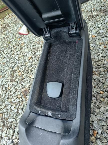 MERCEDES W209 CLK PODŁOKIETNIK DZIELONY CZARNY IDEALNY UHI - 14