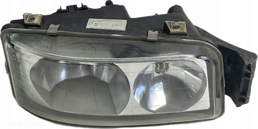 MAN TGS TGX LIONS CITY LAMPA REFLEKTOR PRAWA PRZÓD 81251016595 29.10.19 - 14