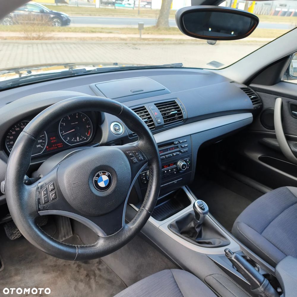 BMW Seria 1 116i - 9