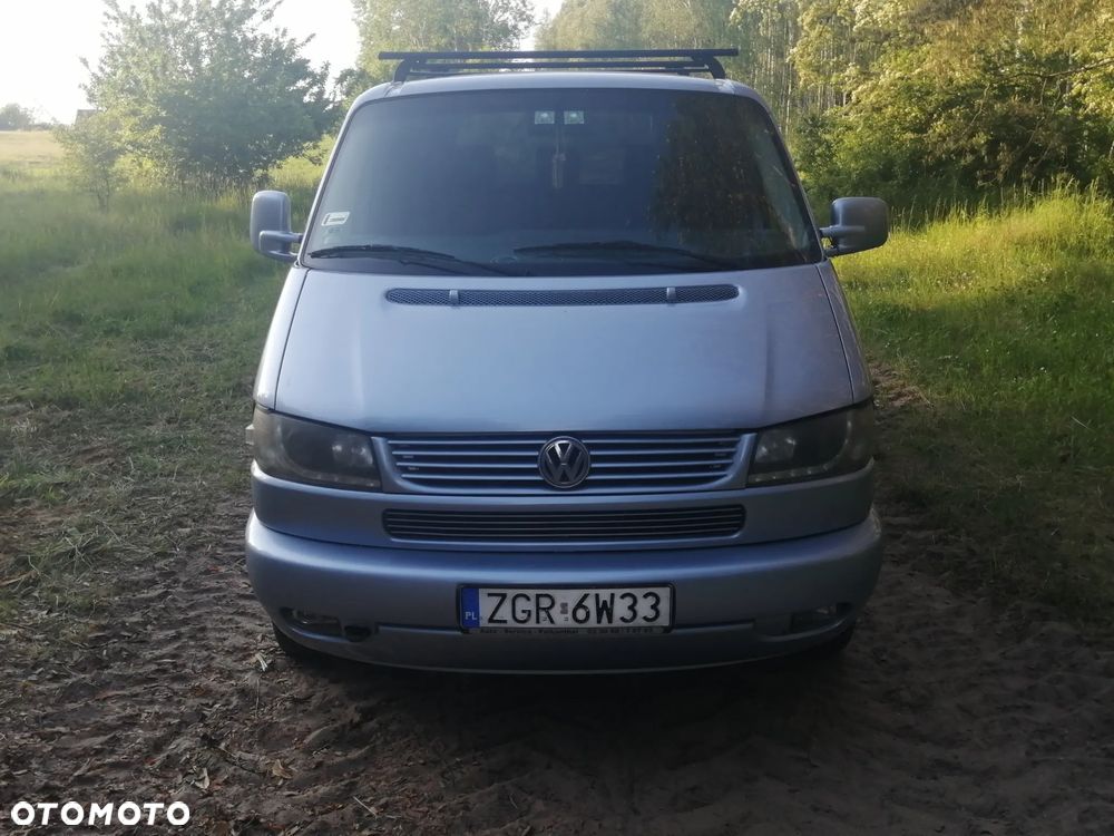 Volkswagen Multivan Standard - 23