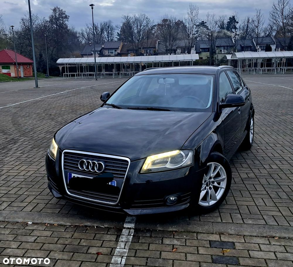 Audi A3 Sportback 2.0 TDI DPF Ambition - 2