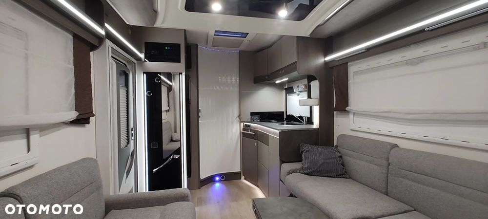 Ford Chausson 640 - 16