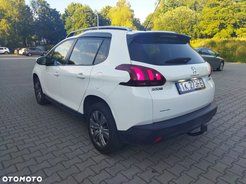 Peugeot 2008 1.2 VTi/Pure Tech Access - 6
