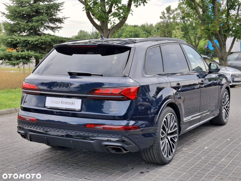 Audi Q7 - 8