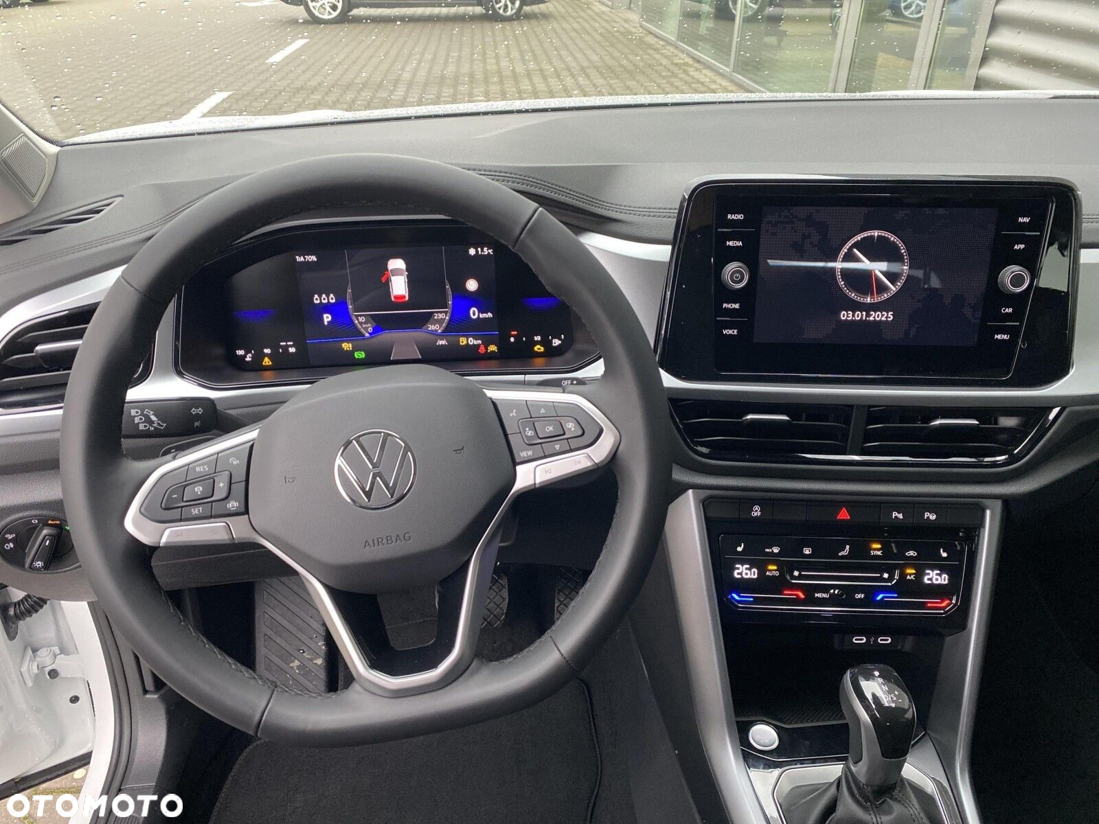 Volkswagen T-Roc - 13
