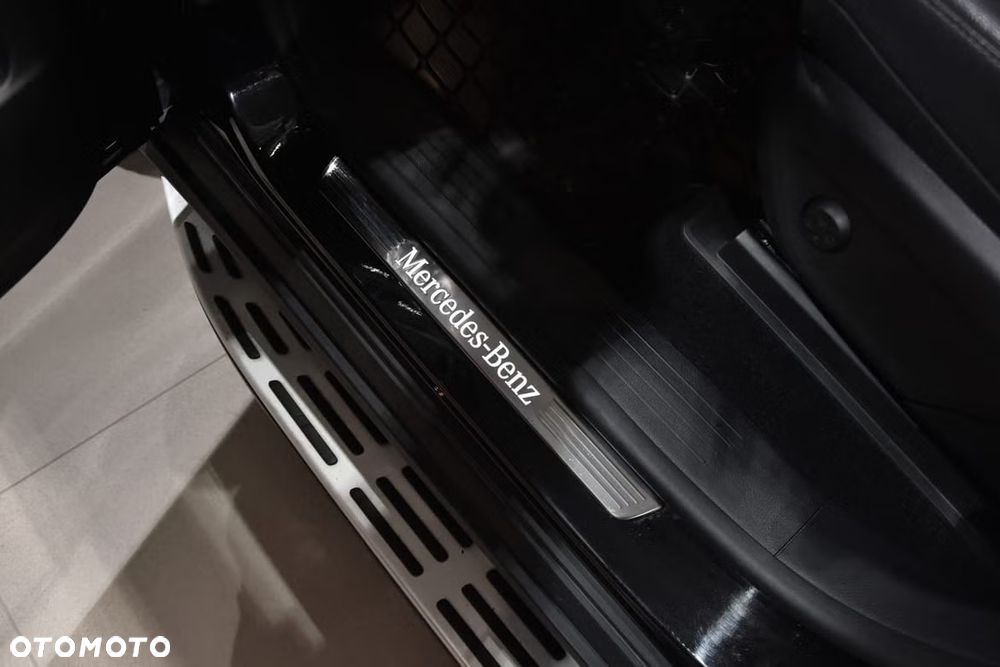 Mercedes-Benz GLE 350 de 4-Matic Advanced - 24