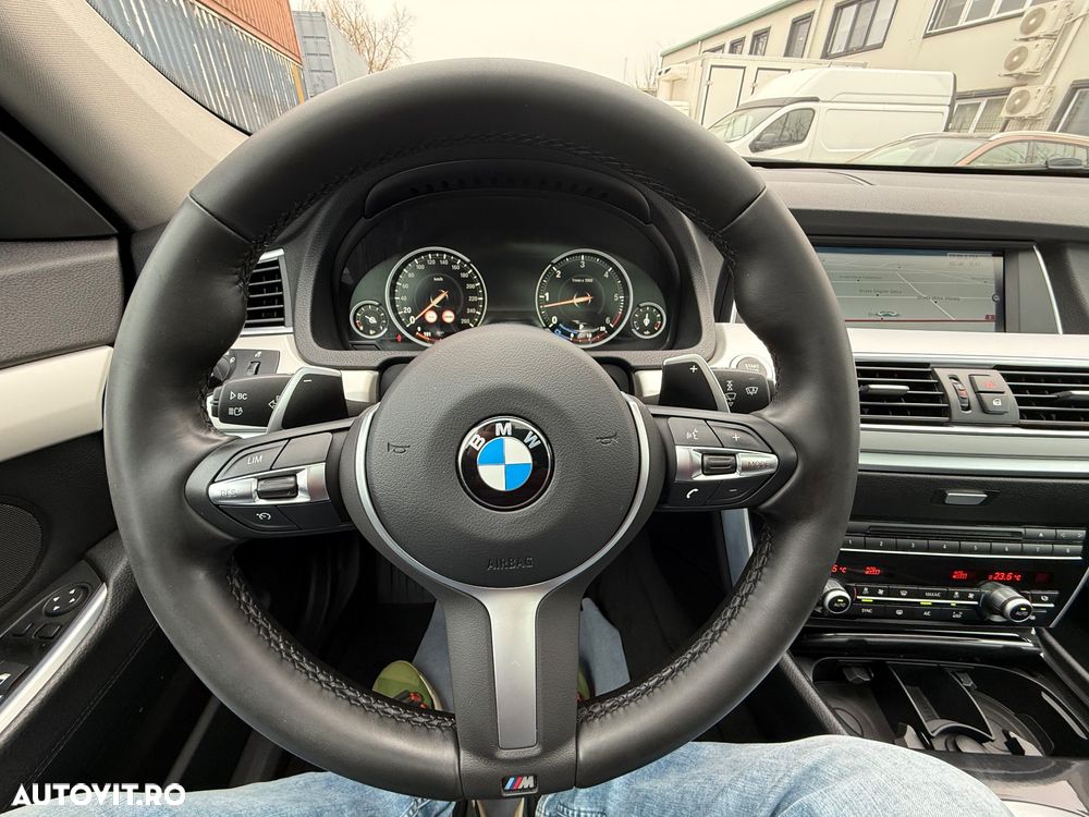 BMW Seria 5 530d xDrive Aut. - 9