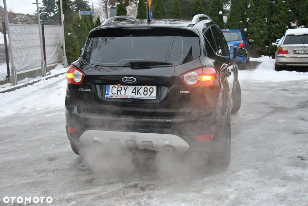 Ford Kuga 2.0 TDCi 2x4 Titanium - 6