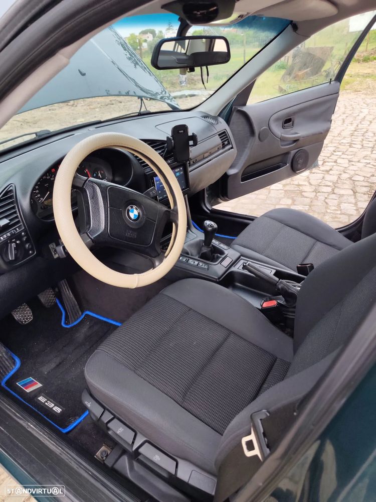 BMW 318 tds - 16