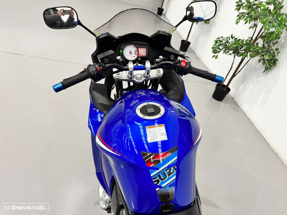 Suzuki GSX 650 F - 10